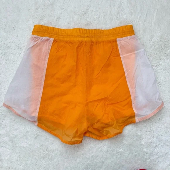 Gymshark Pulse Shorts Women's Medium Orange Nylon 2 in 1 Lined Pocket Activewear - Picture 5 of 9